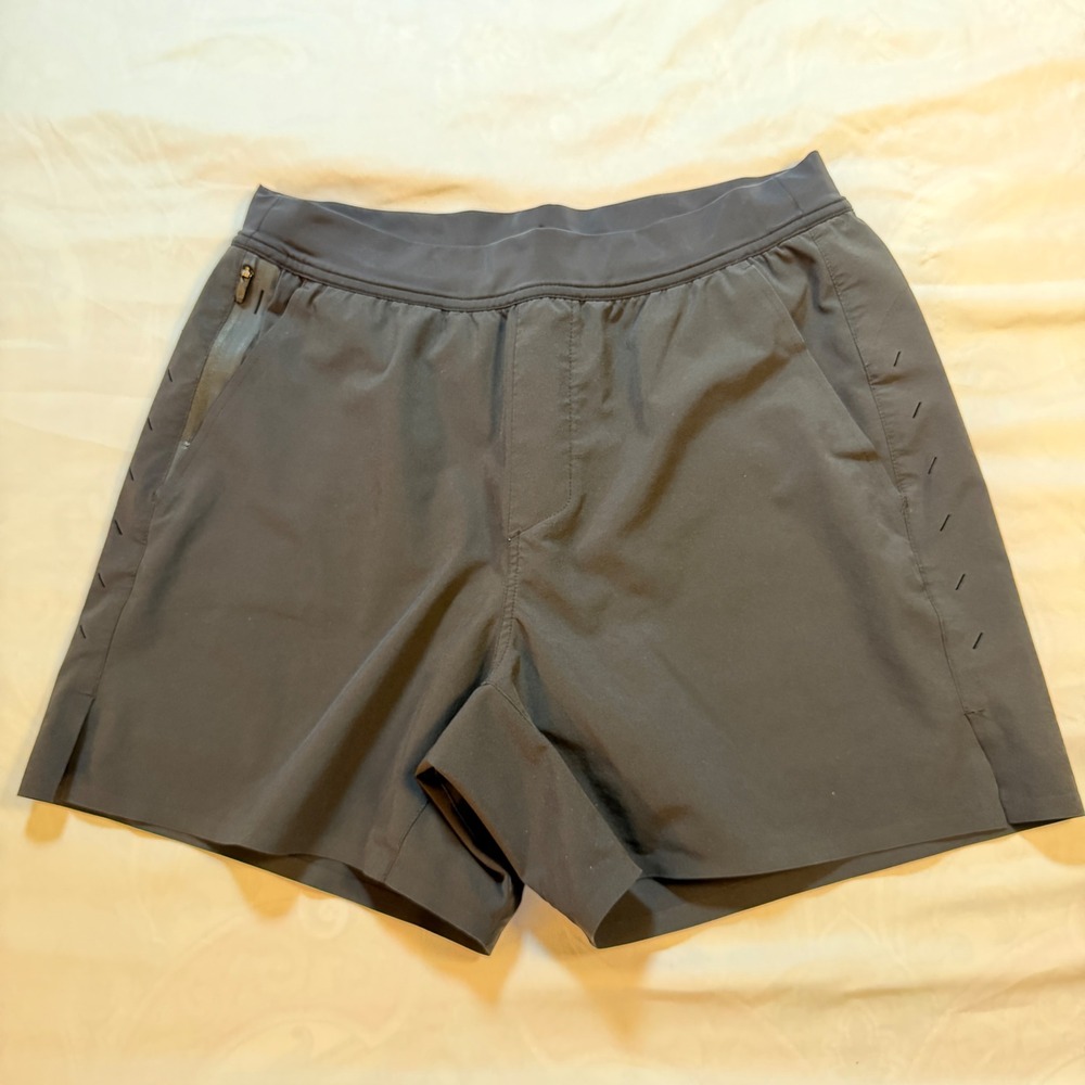 Ten Thousand The Interval Short Black 5 Inch Inseam Lined Mens Medium TTSH002V3